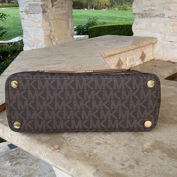 NWT Michael Kors floral signature handbag&wallet - Picture 7 of 15